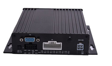 4 चैनल बस एसडी कार्ड मोबाइल डीवीआर वीजीए एएचडी 720 पी वाहन डीवीआर जीपी 3 जी एमडीवीआर ब्लैकबॉक्स