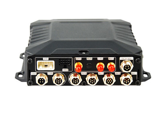 8 चैनल मोबाइल डीवीआर सिस्टम 4 जीपीएस वाईफाई एडीएएस डीएमएस एआई एमडीवीआर बस ट्रक के लिए